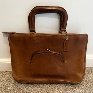 Vintage Coach satchel handbag in brown leather